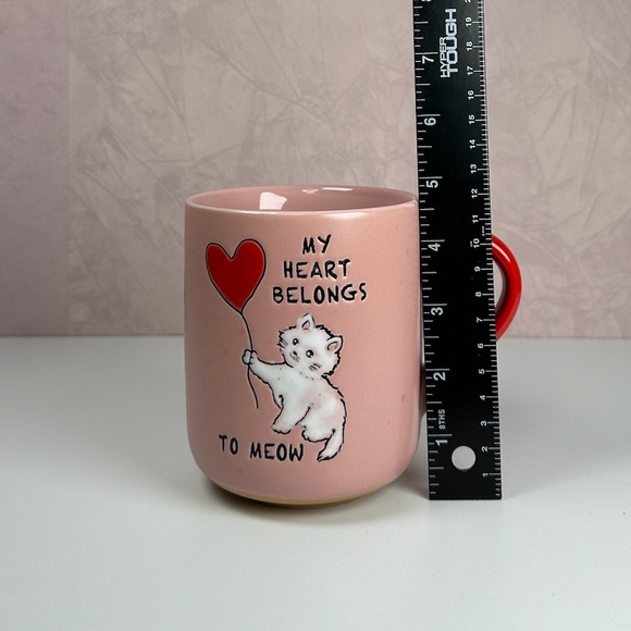 My Heart Belongs to Meow Mug - Picture 3 of 10